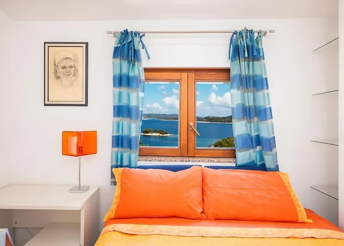 Gita, Bilo - Primosten